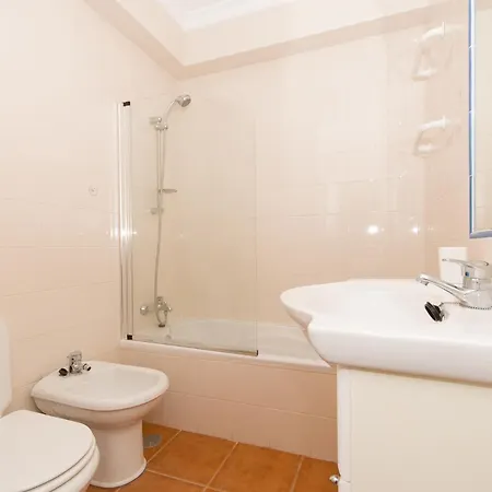 Апартаменты First Line Lagoon & Ocean View *
